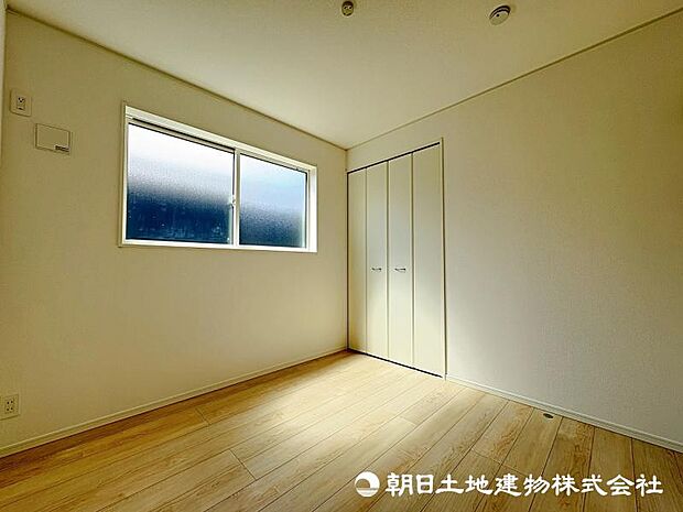 <洋室>2階に4部屋の洋室がある4LDKの間取です。