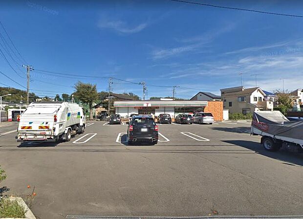 セブンイレブン上溝1丁目店まで約450ｍ