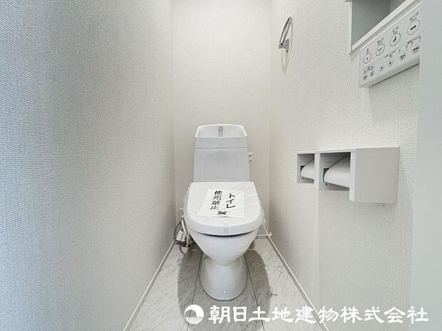 ＜トイレ＞1階2階ウォッシュレット付きトイレです。