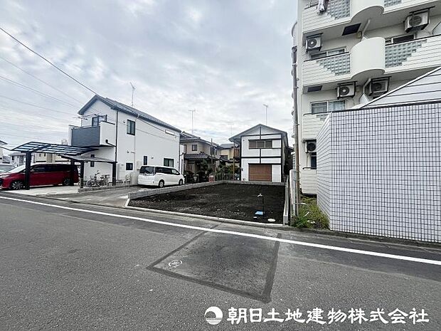 ＜現地＞周辺には川や山がありませんので台風等の災害時も安心です。