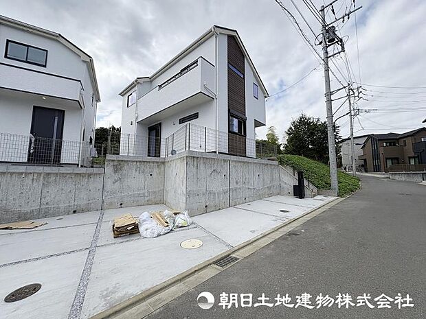 ＜カースペース＞カースペース車2台駐車可能です。