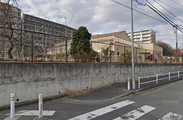 もみの木保育園まで約610ｍ