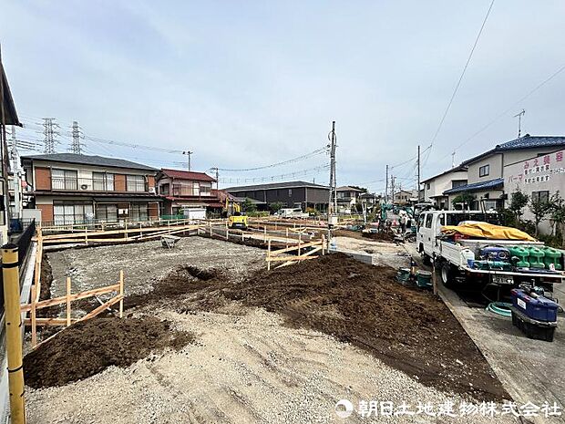 <現地>南道路に面して陽当たり良好となっています。