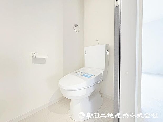 ＜トイレ＞1階2階ウォッシュレット付きトイレです。
