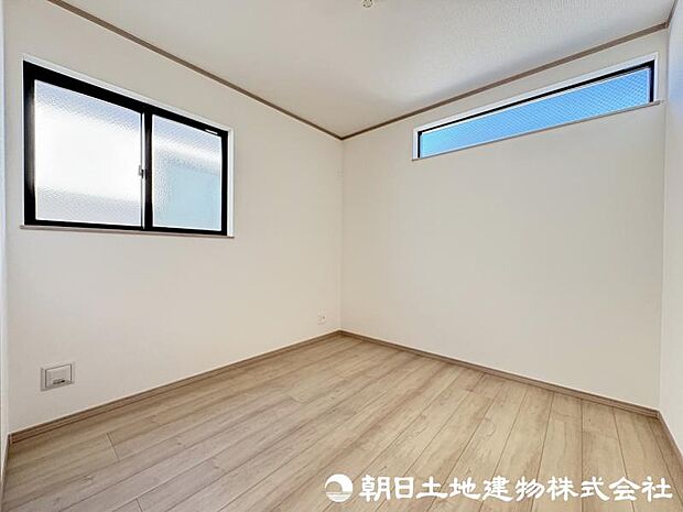 ＜洋室＞2階に4部屋の洋室がありますので、お子様のお部屋も用意できます。