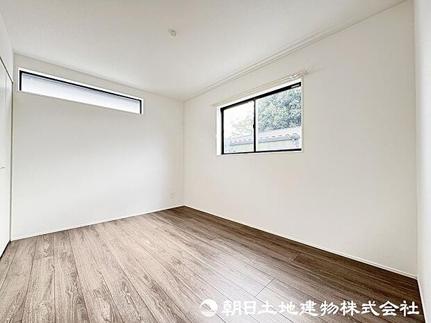 <洋室>2階に3部屋のお部屋がありますので、お子様のお部屋も用意できます。