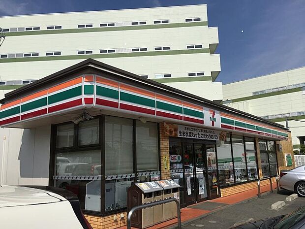 セブンイレブン町田小山ヶ丘6丁目店まで約750ｍ