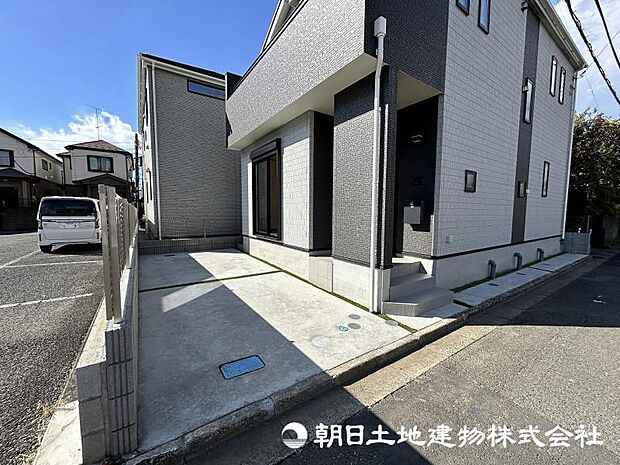 <カースペース>車1台駐車可能です。