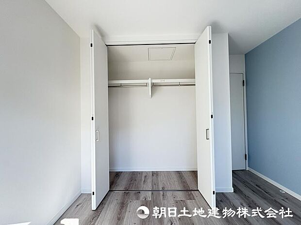 ＜収納＞各洋室にクローゼットがありお洋服をすっきりと収納できます。