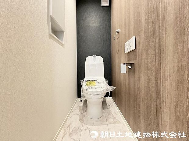 ＜トイレ＞1階2階ウォッシュレット付きトイレです。