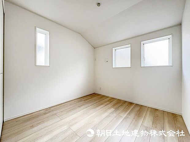 <洋室>2階に3部屋の洋室がある3LDKの間取です。