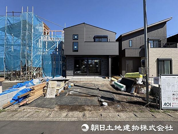 <現地>間取や設備等の詳しいプレゼンテーションも行えます。