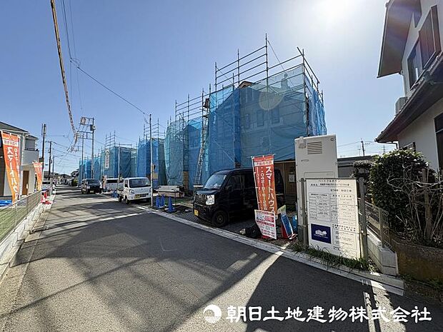 <現地>カースペース並列2台駐車可能です。