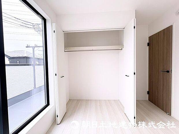 収納力のある住まいは、室内をすっきり保ちやすく、快適でゆとりある暮らしにつながります。