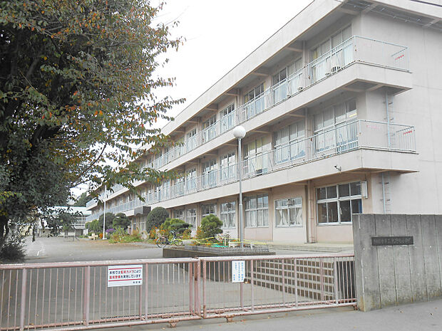 大野北小学校まで約740ｍ