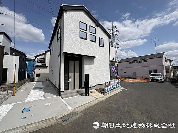 <カースペース>カースペースには縦列2台駐車可能です。