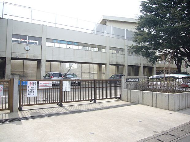 共和中学校まで約1840ｍ