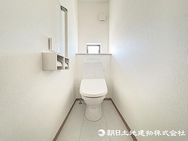 <トイレ>1階2階ウォッシュレット付きトイレです。