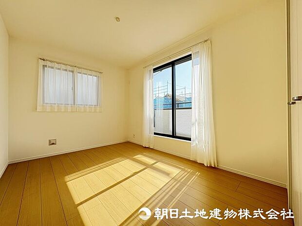 <洋室>2階に4部屋の洋室がありますので、お子様のお部屋も用意できます。