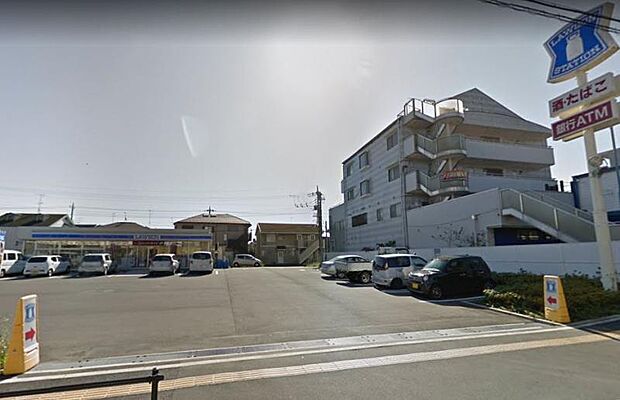 ローソン弥栄二丁目店まで約380ｍ