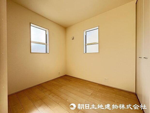 ＜1階洋室＞リビングとつながる洋室3.6帖です。