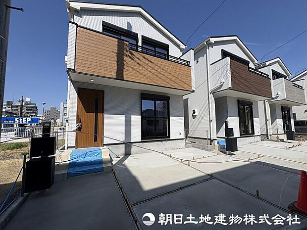 <カースペース>車並列2台駐車可能です。