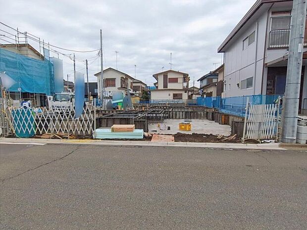 ＜現地＞同仕様の完成物件を現地と一緒にご見学いただけます。