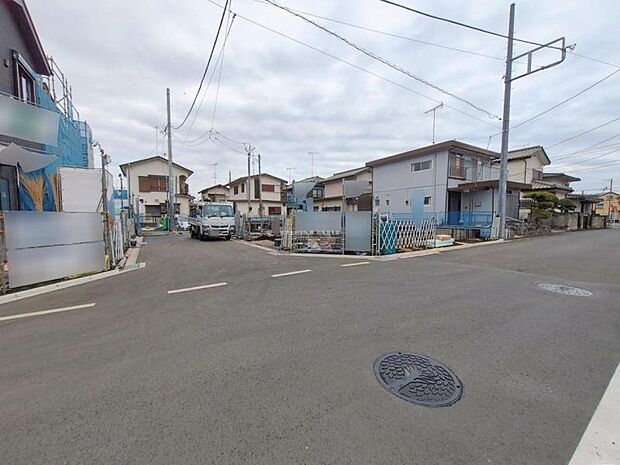 ＜現地＞周辺は平坦な地形ですので自転車での移動もスムーズです。