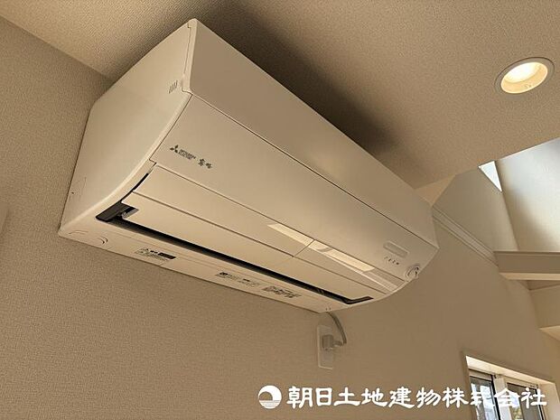 ＜エアコン＞リビングエアコン1台完備しています。