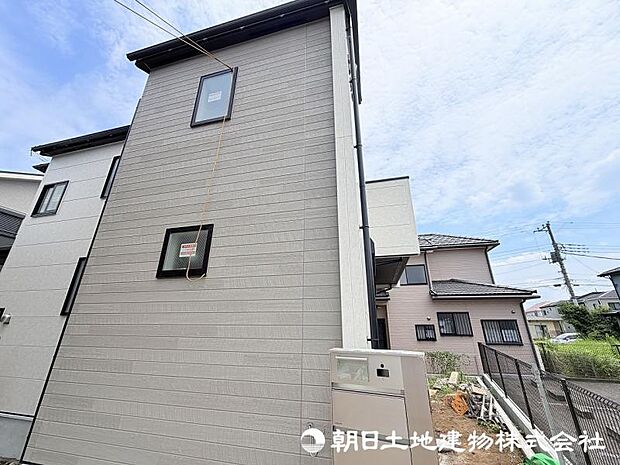 <現地>同仕様の完成物件を現地と一緒にご見学いただけます。