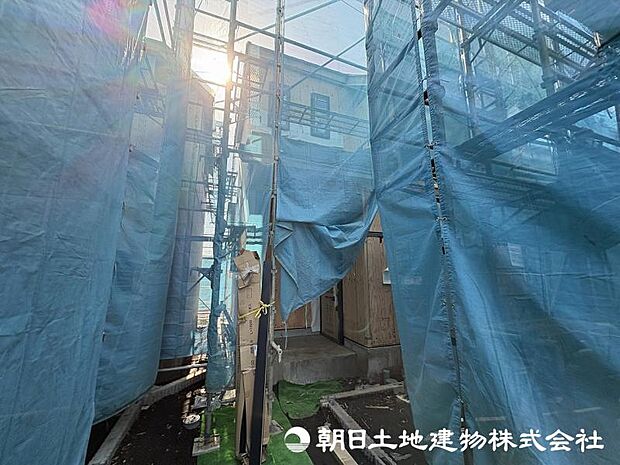 <現地>同仕様の完成物件を現地と一緒にご見学いただけます。