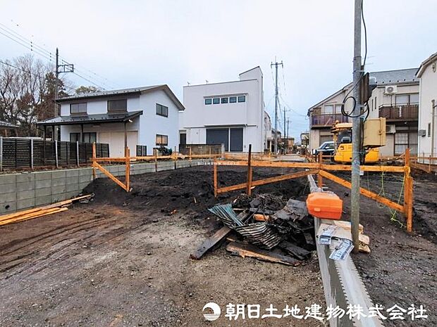 <現地>同仕様の完成物件を現地と一緒にご見学いただけます。