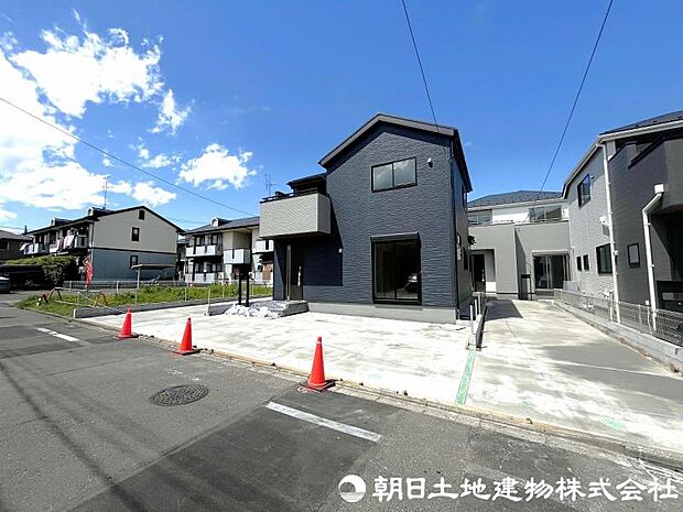 ＜外観＞お子様が楽しく遊べる「宮下さくら公園」が徒歩1分です。