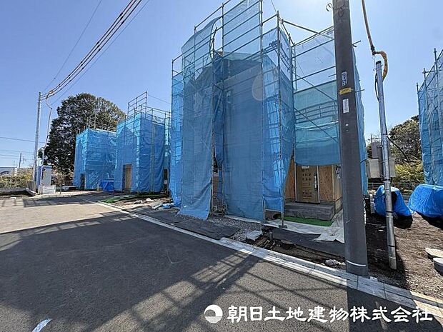 ＜現地＞交通量の少ない道路に面して安心いただけます。