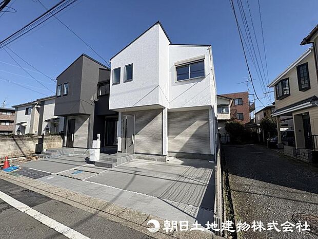 <カースペース>車並列2台駐車可能です。