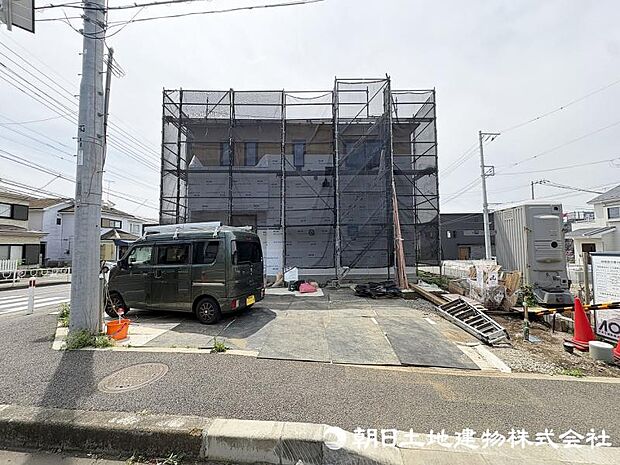 <現地>同仕様の完成物件を現地と一緒にご見学いただけます。