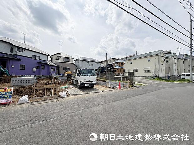 ＜現地＞同仕様の完成物件を現地と一緒にご見学いただけます。