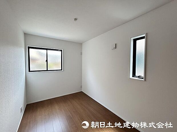 ＜洋室＞2階に4部屋の洋室がありますので、お子様のお部屋も用意できます。