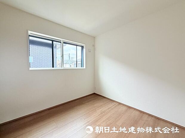 ＜洋室＞2階に3部屋の洋室がありますので、お子様のお部屋も用意できます。
