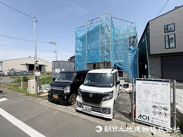 <現地>全20区画開発分譲地内の綺麗な街並みとなります。