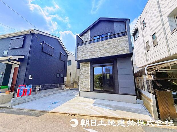 <カースペース>車2台駐車可能です。
