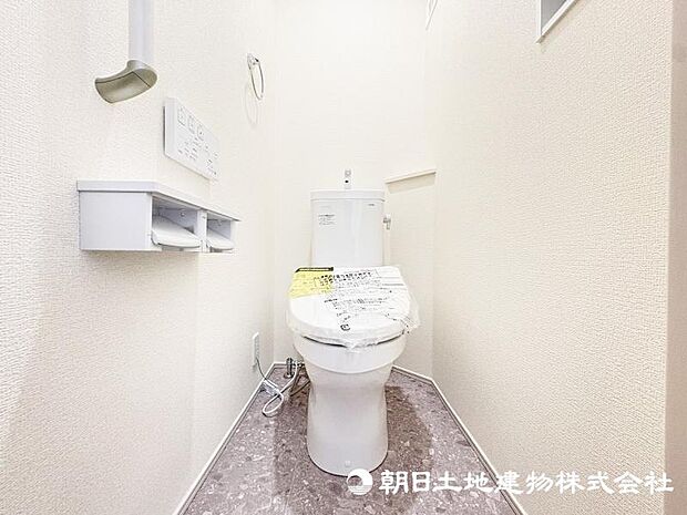 ＜トイレ＞1階2階ウォッシュレット付きトイレです。