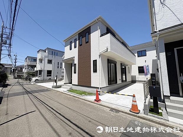 ＜外観＞長期優良住宅を取得していますので、税制優遇やフラット50も利用可能です。
