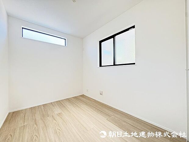 ＜洋室＞2階に4部屋の洋室がありますので、お子様のお部屋も用意できます。