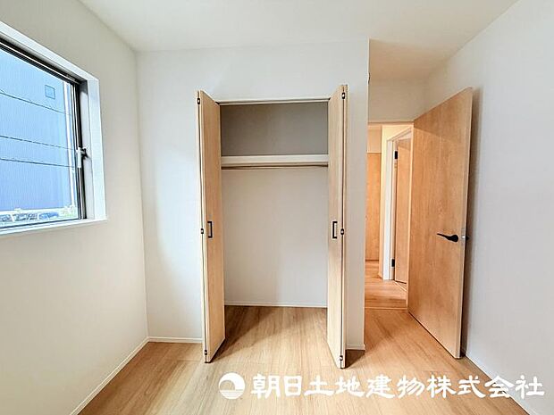 収納力のある住まいは、室内をすっきり保ちやすく、快適でゆとりある暮らしにつながります。