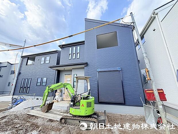 <現地>同仕様の完成物件を現地と一緒にご見学いただけます。