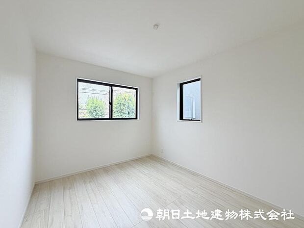 ＜洋室＞2階に4部屋の洋室がありますので、お子様のお部屋も用意できます。