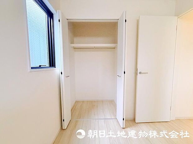 収納力のある住まいは、室内をすっきり保ちやすく、快適でゆとりある暮らしにつながります。