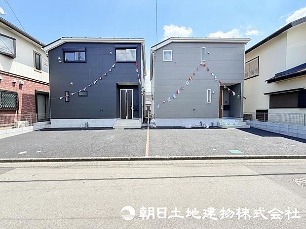 <外観>交通量の少ない道路に面していますので安心いただけます。