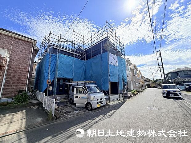 <現地>2階に3部屋の洋室がありますので、お子様のお部屋も用意できます。